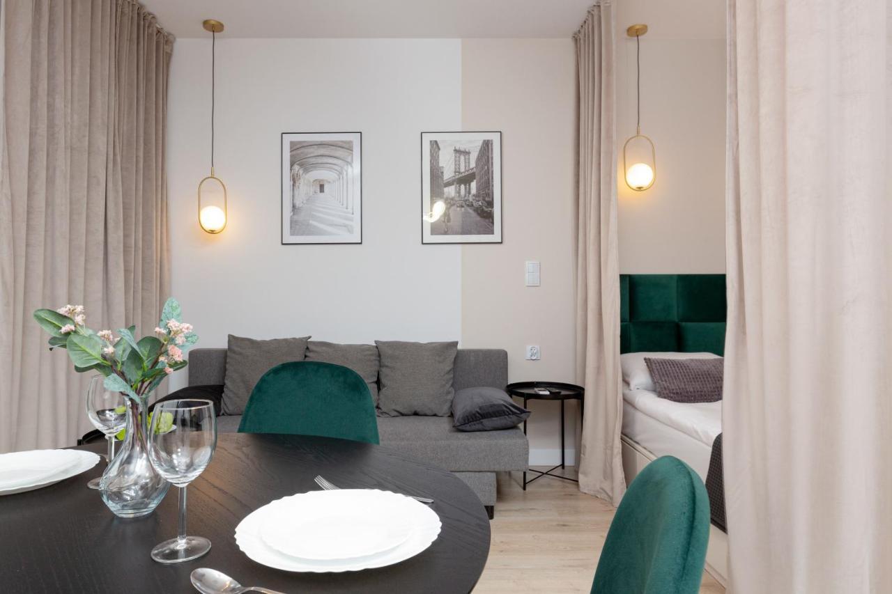 Studio Apartment Praga Targowa By Noclegi Renters Warsawa Bagian luar foto